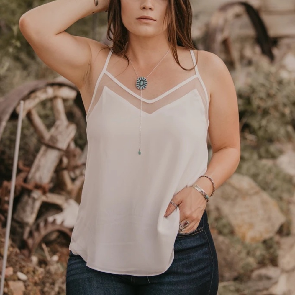 🔹New🔹White Delicate Mesh Top